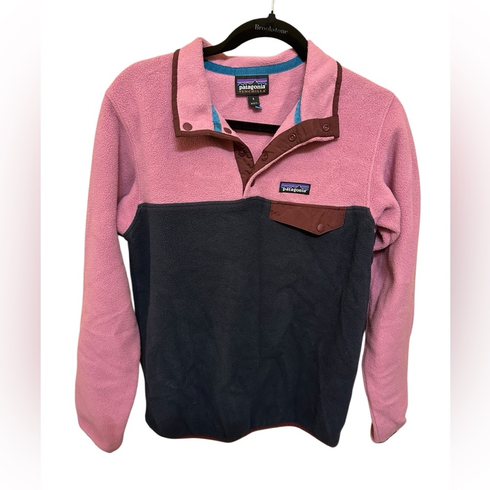 Patagonia Pink and Dark Gray Fleece Pullover size S - Picture 2 of 7